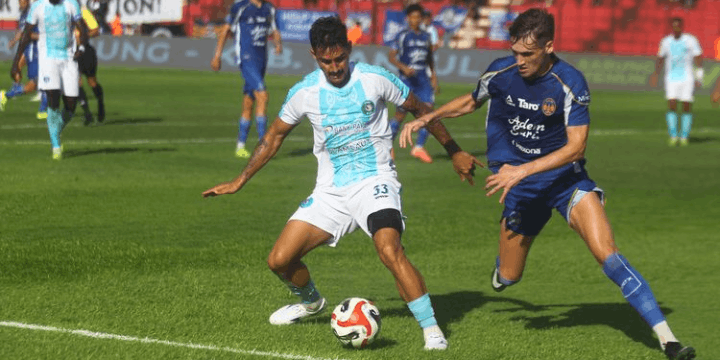 Dinamika Transisi, Dari Bertahan ke Menyerang dalam Sekejap