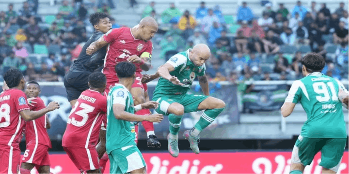 Jalannya Pertandingan Babak Pertama, Dominasi dan Tekanan