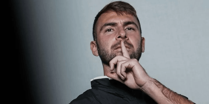 Kolaborasi Gelandang Modern, Adaptasi Taktik Pelatih