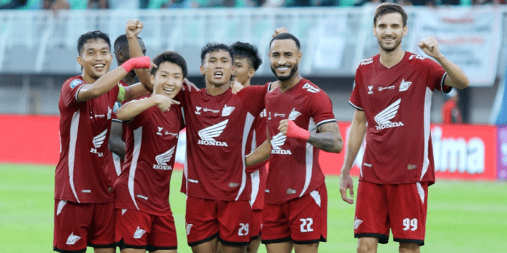 Suara Ruang Ganti dan Harapan untuk Bangkit