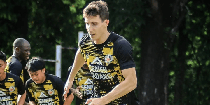 Profil Guillermo Fernandez, Striker Berpengalaman dari Negeri Matador