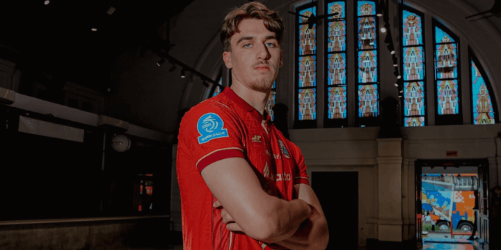 Profil Mauro Zijlstra, Striker Modern dengan Darah Nusantara